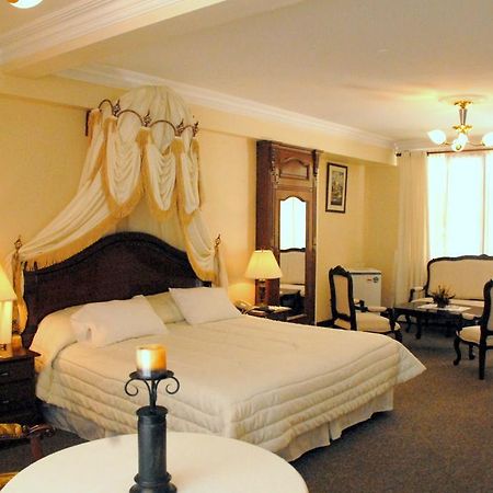 סוקרה Hotel Independencia חדר תמונה