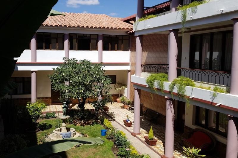 סוקרה Hotel Independencia מראה חיצוני תמונה
