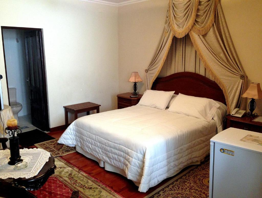 סוקרה Hotel Independencia מראה חיצוני תמונה