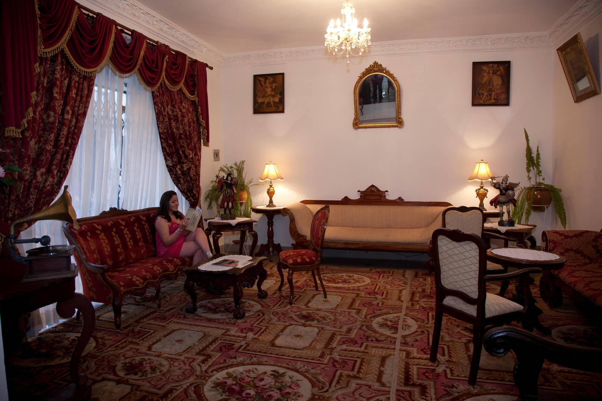 סוקרה Hotel Independencia מראה חיצוני תמונה